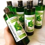 Şampon cu urzică din gama Botanics